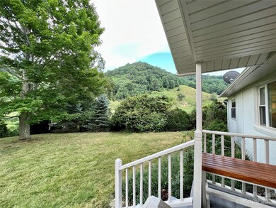 17 Jim Creek Rd, Burnsville, NC 28714 - photo 2