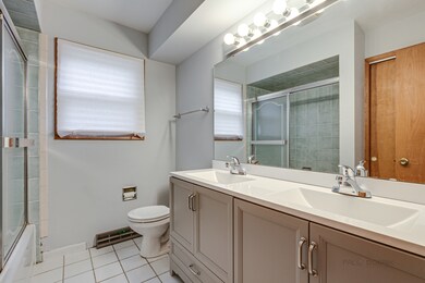 2011 N Jackson St, Waukegan, IL 60087 - photo 7