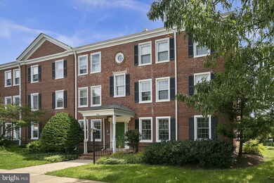 3049 S Buchanan St unit A1, Arlington, VA 22206 - photo 2