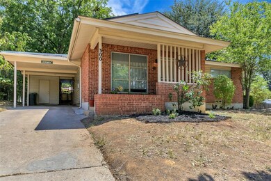 300 Myrtle Dr, Hurst, TX 76053 - photo 6