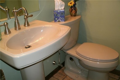 UPDATED POWDER ROOM