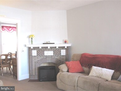 3548 Oakmont St, Philadelphia, PA 19136 - photo 5