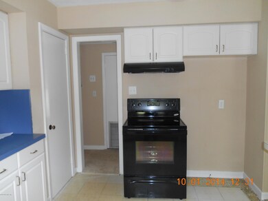 5766 Norde Dr E, Jacksonville, FL 32244 - photo 5