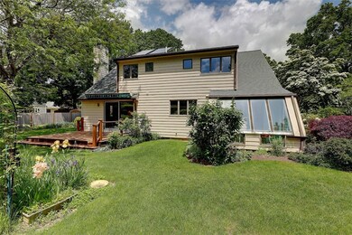 9 Hilltop Ave, Barrington, RI 02806 - photo 2