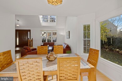 23 Burnt Woods Ct, Germantown, MD 20874 - photo 6