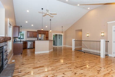 Beech Ave 5394-18