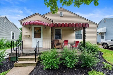 1946 N Bosart Ave, Indianapolis, IN 46218 - photo 2