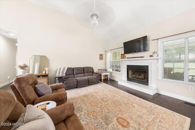 915 Nottingham Dr, Macon, GA 31211 - photo 5