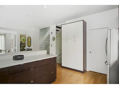 1102 NE Tillamook St unit 5, Portland, OR 97212 - photo 7