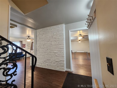 11604 N Lewis Ave, Skiatook, OK 74070 - photo 4