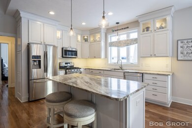 5336 Meadow Run Dr W-12