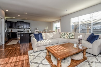 907 Louise Wise Ave NW, Orting, WA 98360 - photo 6