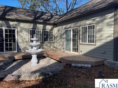 217 S Houk St, Good Thunder, MN 56037 - photo 5