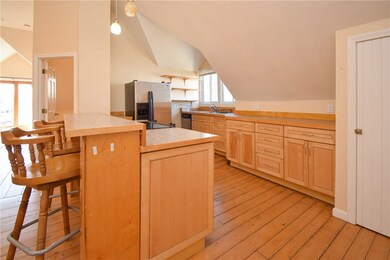 185 Allston Ave unit 2, Middletown, RI 02842 - photo 3