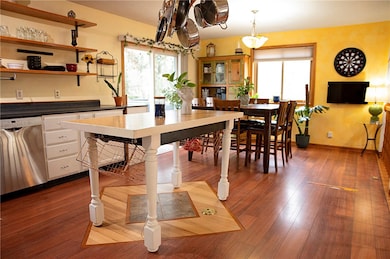 3638 Parkside Cir W, Eau Claire, WI 54701 - photo 5