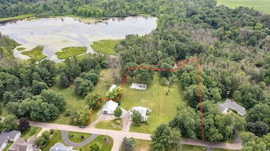 E1457 Rural Rd, Waupaca, WI 54981 - photo 6