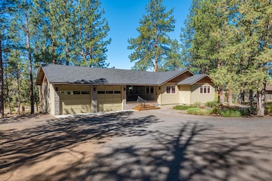 69947 Meadow View Rd, Sisters, OR 97759 - photo 5