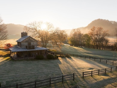 7456 A P Carter Hwy, Hiltons, VA 24258 - photo 5