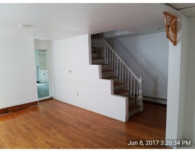 208 Farnham St, Lawrence, MA 01843 - photo 2