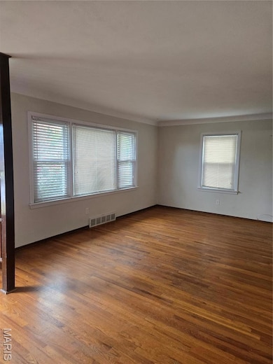 1807 W Clark St, Saint Charles, MO 63301 - photo 7