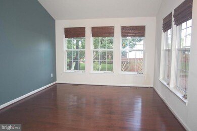 23013 Potomac Hill Square, Sterling, VA 20166 - photo 7