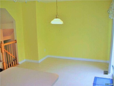 308 S Bridlewood Dr, Newark, DE 19702 - photo 6