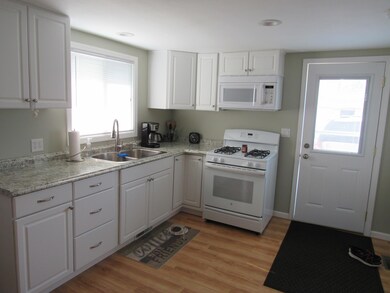 316 N Fourth St, Oscoda, MI 48750 - photo 4