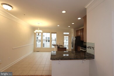 11934 Weybridge Ln, Germantown, MD 20876 - photo 3