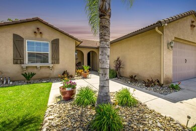 3247 Blackwood Ave, Clovis, CA 93619 - photo 2