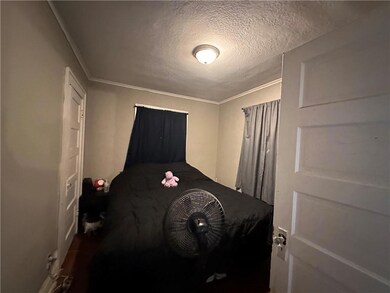 2618 Lyon St, Des Moines, IA 50317 - photo 3