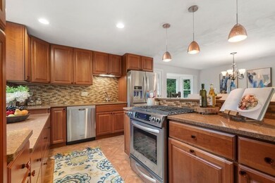 12 Cider Mill Rd, Framingham, MA 01701 - photo 7