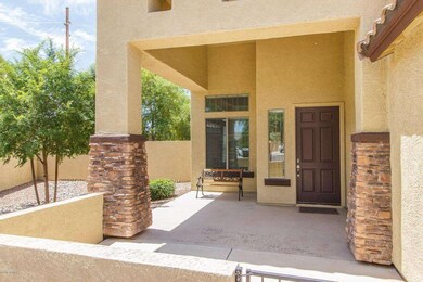 002_FRONT PORCH
