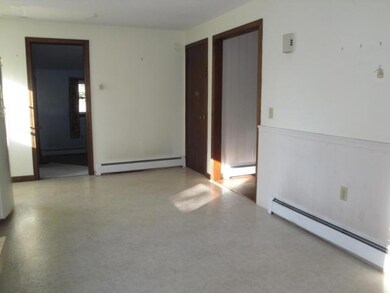 21 Carriage Dr, Stonington, CT 06378 - photo 6