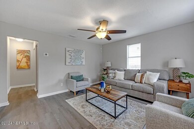 5353 Tequesta Ct, Jacksonville, FL 32244 - photo 2