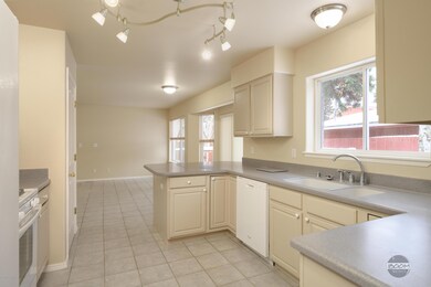 Tiled kitchen & updated lights