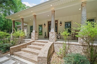 Property entrance with a porch