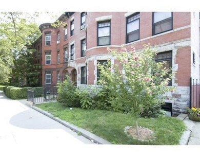 1915 Beacon St unit 7, Brookline, MA 02445 - photo 6