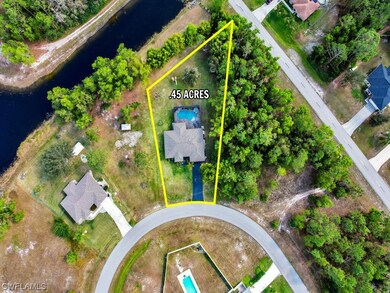 471 Boleyn Cir, Lehigh Acres, FL 33974 - photo 2