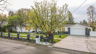 20510 Dumont St, Woodland Hills, CA 91364 - photo 4