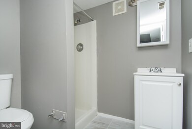 1817 N Spring St, Baltimore, MD 21213 - photo 5