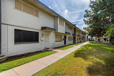 2533 W Rose Ln, Phoenix, AZ 85017 - photo 4