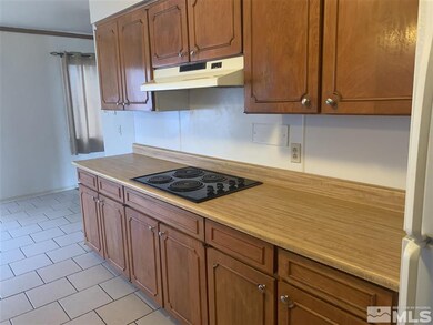 849 G St unit A, Sparks, NV 89431 - photo 4
