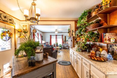 202 Mcanear St, Cleburne, TX 76033 - photo 7