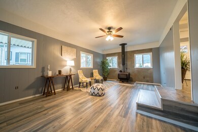 153 16th St, Lyons, OR 97358 - photo 3