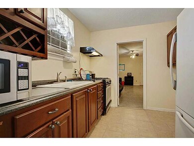 1527 Congress St, New Orleans, LA 70117 - photo 6