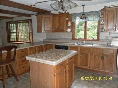 17 Salem Rd, Holden, MA 01520 - photo 3