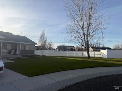 891 N Pointe Dr, Twin Falls, ID 83301 - photo 5