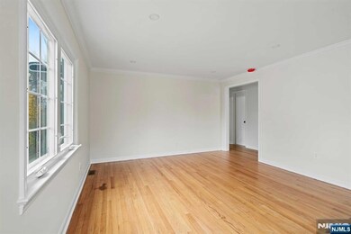 238 Springfield Ave unit 1, Rutherford, NJ 07070 - photo 4