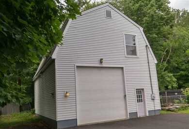 14 Lindy St, Pembroke, NH 03275 - photo 3