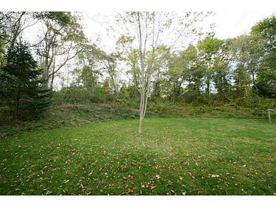 31 Hathaway Ln, Wakefield, RI 02879 - photo 5